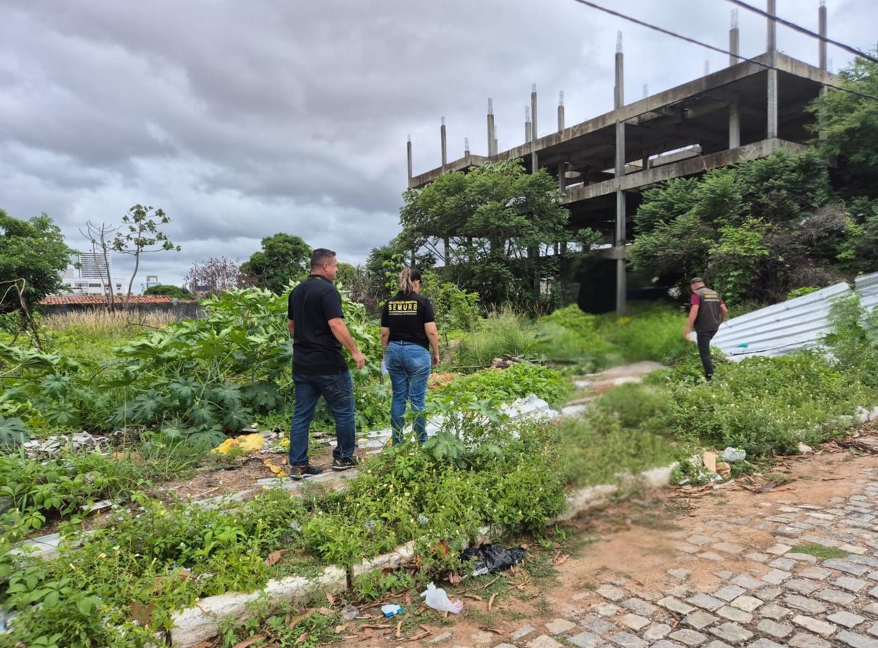 Semurb intensifica combate a terrenos e imóveis em descaso ambiental em Natal